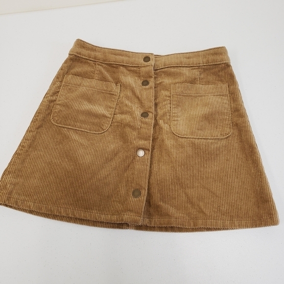 Arizona Jean Company Dresses & Skirts - Arizona Jeans Tan Corduroy Skirt Womens Size 9